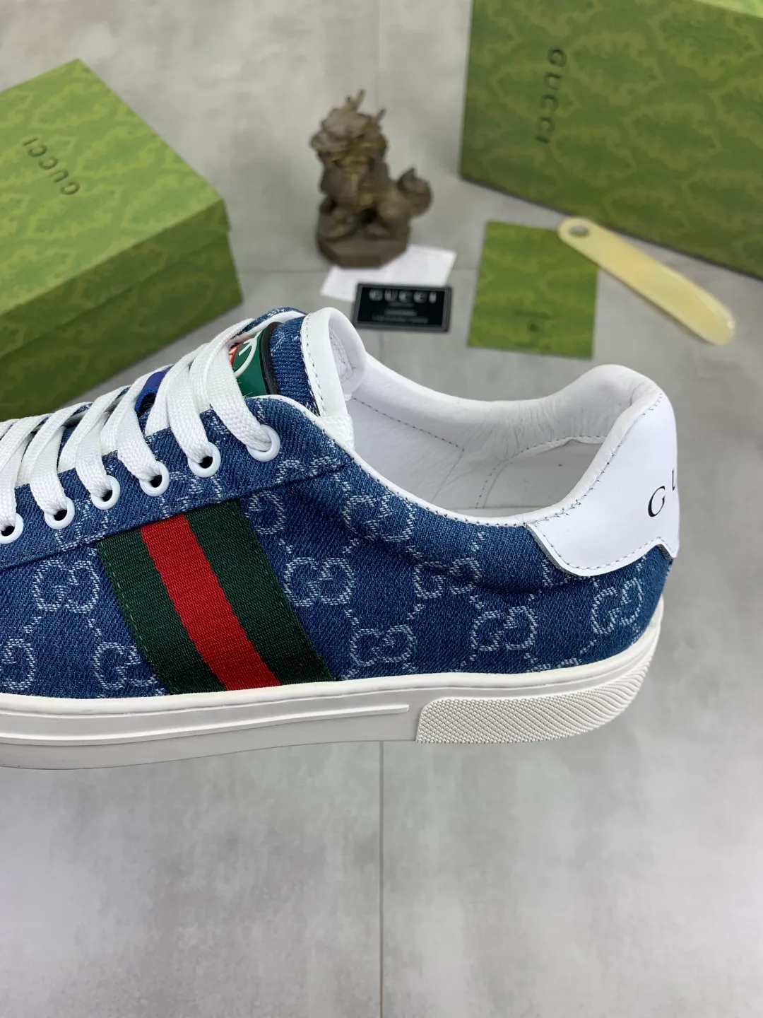 Men's men's shoes P400💰【New style】🆘 The latest model from Gucci's official website🎁Classic casual and fashionable men's shoes👟Hot style💥The style is simple and elegant, exclusive for trendy men. Unique official website's latest brand elements👑Gucci original decoration, fashionable and generous, the fabric is made of original soft calfskin➕Comfortable soft sheepskin lining ✅The official website specifies wear-resistant rubber outsole_full of elasticity, classic model taken in real life🎬Color: 2️⃣colors available😍Number: 38-44